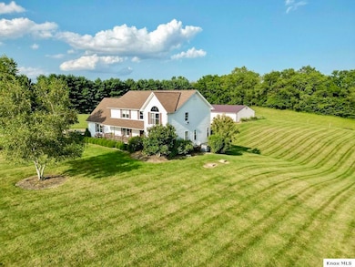 15550 Lucerne Rd, Fredericktown, OH 43019 - photo 3