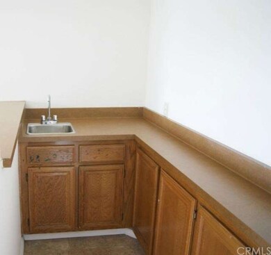 Wet Bar attached to Family Room