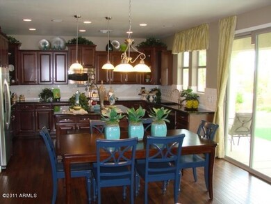 Nook & Kitchen
