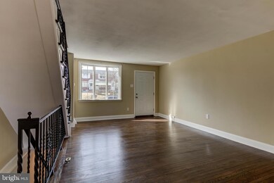 827 Crescent Dr, Glenolden, PA 19036 - photo 4