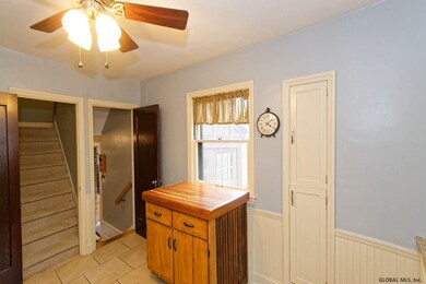 1507 Regent St, Schenectady, NY 12309 - photo 5