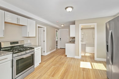 14 Nelson St, Webster, MA 01570 - photo 4