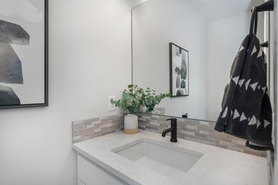 Powder bath