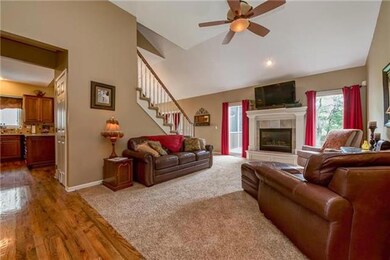 14037 W 147th St, Olathe, KS 66062 - photo 5