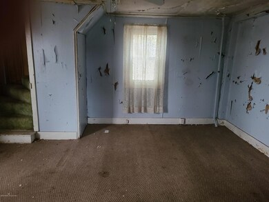 871 Hill St, Archbald, PA 18403 - photo 5