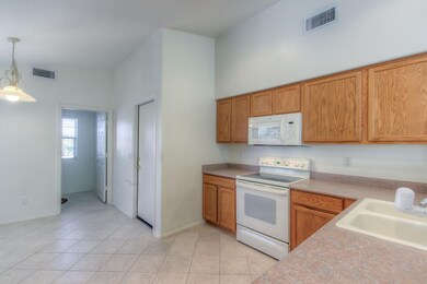 Kitchen (2)