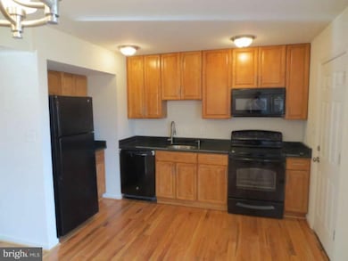 4236 Gault Place NE, Washington, DC 20019 - photo 6