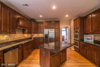 3105 Franklins Way, Herndon, VA 20171 - photo 2