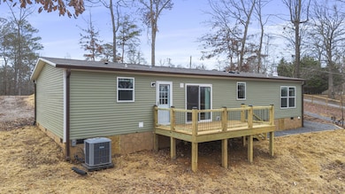 557 Davis Ln, Old Fort, TN 37362 - photo 6