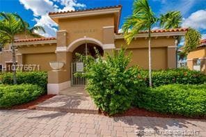 10596 SW 6th St unit 1406, Pembroke Pines, FL 33025 - photo 2