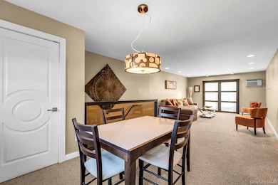 457 Village Dr unit 457, Hauppauge, NY 11788 - photo 6