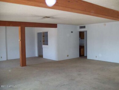 023-329834 - Living Room