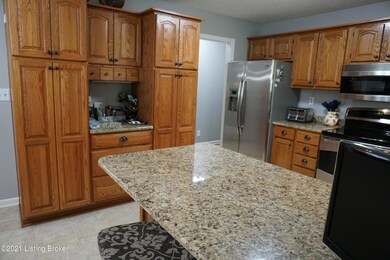 288 Bogard Ln, Mount Washington, KY 40047 - photo 6