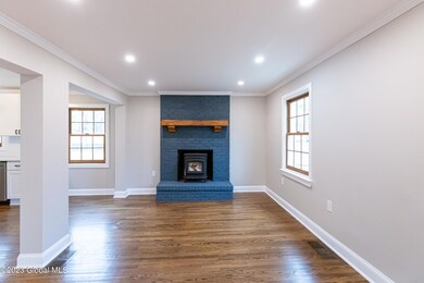 49 Wilkins Ave, Albany, NY 12205 - photo 4