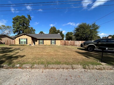 113 E Larkspur, White Oak, TX 75693 - photo 4
