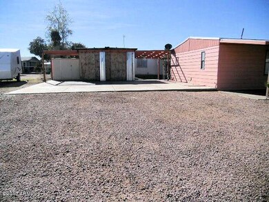 023-242001 - yard & shed