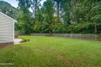 806 Edenbrook Dr, Winterville, NC 28590 - photo 2