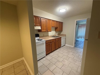 2300 Pasadena Ave unit 204, Metairie, LA 70001 - photo 2