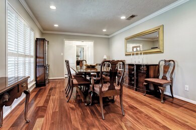 10015 Ella Lee Ln, Houston, TX 77042 - photo 6