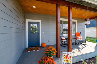 302 Daybreak Ln, Nooksack, WA 98276 - photo 4