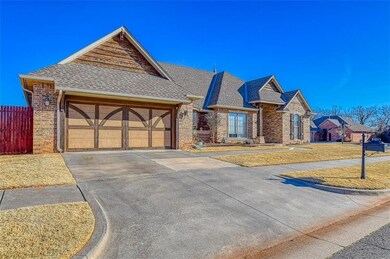2121 SE 9th St, Moore, OK 73160 - photo 3