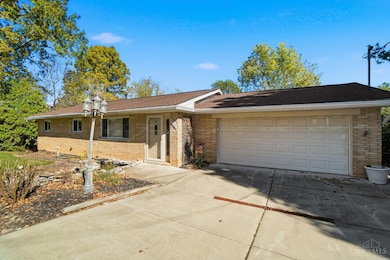 9208 West Rd, Cleves, OH 45002 - photo 2