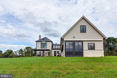 19365 Black Oak Rd, Purcellville, VA 20132 - photo 2