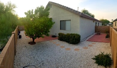 Beckyard 2