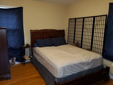 2043 Fargo Ave, Des Plaines, IL 60018 - photo 5