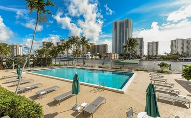 800 Parkview Dr unit 701, Hallandale Beach, FL 33009 - photo 3