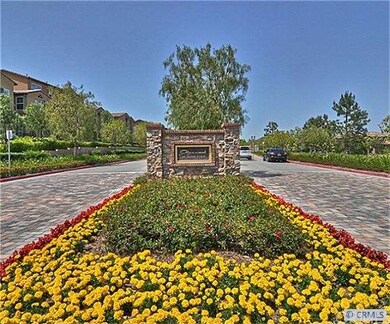 Prestigious Golf Course Community.