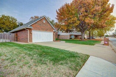 2821 NW 155th St, Edmond, OK 73013 - photo 4