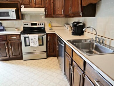 Your Kitchen has Loads of Cabinet and Counter Spac
