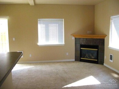 21031 Carl St, Bend, OR 97701 - photo 7