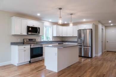 18-Kitchen (3 of 8)