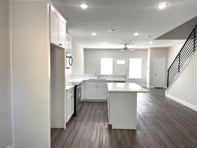 9327 Camay Dr unit B, Houston, TX 77016 - photo 6