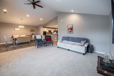 646 Hidden Pine Way, Fort Mitchell, KY 41017 - photo 5