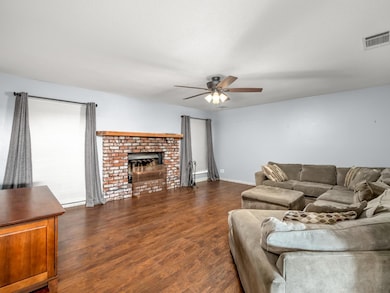 13017 Violet Ln, Clovis, CA 93619 - photo 3