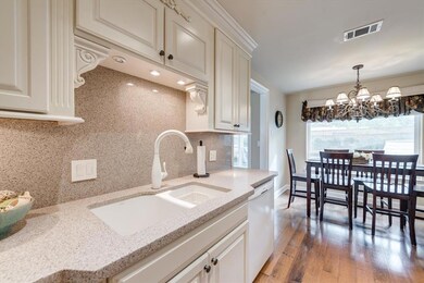 405 Circleview Dr N, Hurst, TX 76054 - photo 7