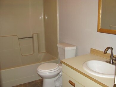 Stoney Creek Condominiums unit 45, Milford, NH 03055 - photo 7