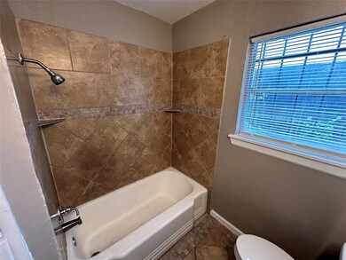 6117 Cavanaugh St, Houston, TX 77021 - photo 6