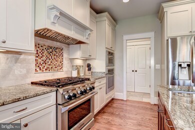 2308 Grove Ave, Falls Church, VA 22046 - photo 6