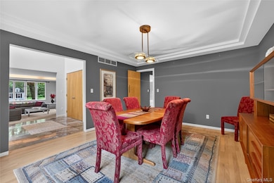 109 Sleight Plass Rd, Poughkeepsie, NY 12603 - photo 4