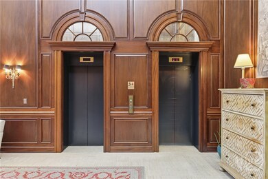 300 Bull St unit 404A, Savannah, GA 31401 - photo 6