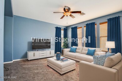 photo-2211 - Living Room - Standard - 1