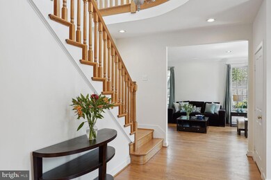 9213 Fall River Ln, Potomac, MD 20854 - photo 7