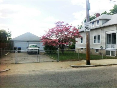 80 Lynch St, Providence, RI 02908 - photo 2
