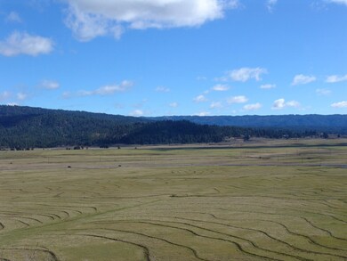 Huge Mountain, Valley & Meadow Views