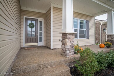 8815 Sanctuary Ln, Louisville, KY 40291 - photo 5