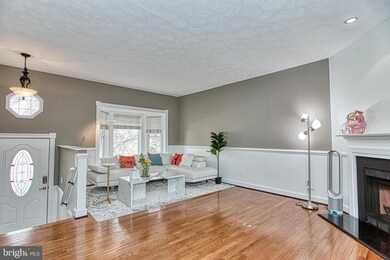 3605 Buckeye Ct, Fairfax, VA 22033 - photo 6